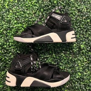 Marc Jacobs Somewhere Sport Chunky Platform Lace-up Sandal Women's 8.5